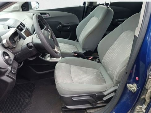 Used 2013 Chevrolet Sonic LS image 7