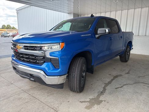 New 2025 Chevrolet Silverado 1500 LT image 3