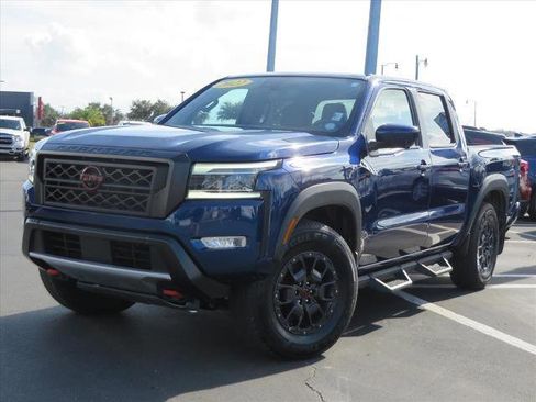 Used 2022 Nissan Frontier PRO-4X w/ Pro-4X Premium Package image 3