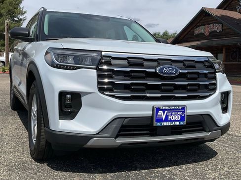 New 2026 Ford Explorer Active w/ Active Comfort Package image 57