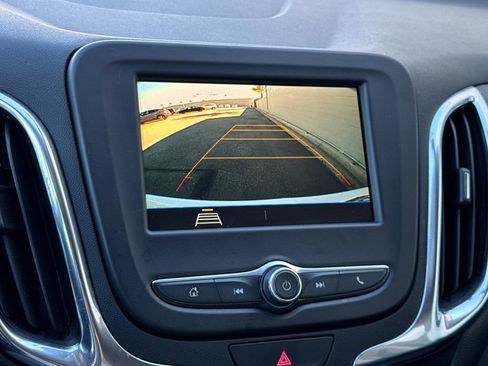 Used 2019 Chevrolet Equinox LT image 23