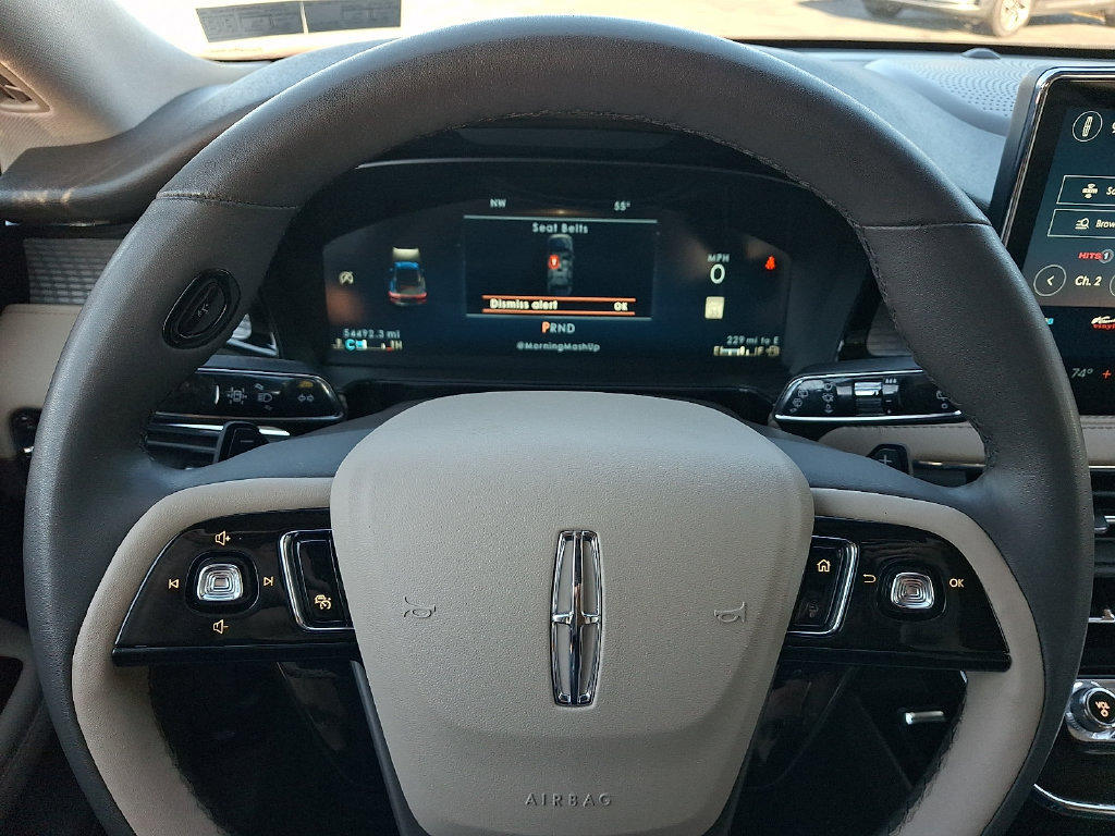 Certified 2023 Lincoln Corsair AWD w/ Equipment Group 101A image 19