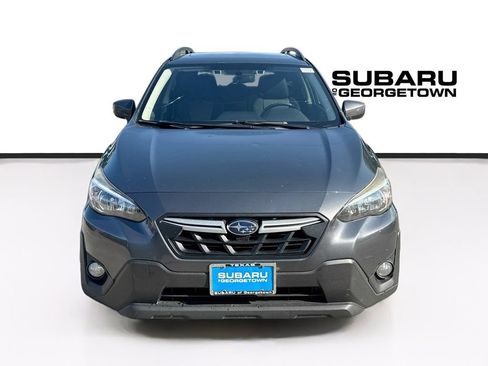 Used 2021 Subaru Crosstrek 2.0i Premium w/ Moonroof Package AWD/4WD image 2