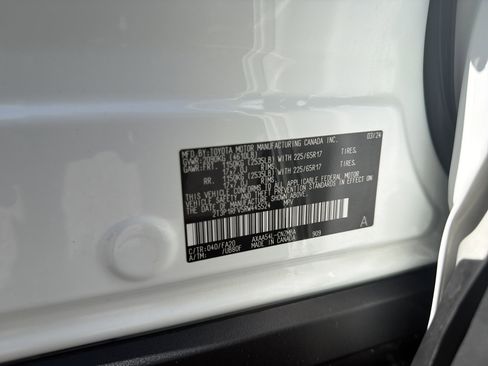 Certified 2024 Toyota RAV4 XLE w/ Weather Package AWD/4WD image 29