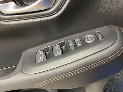 New 2027 Honda HR-V Sport image 15