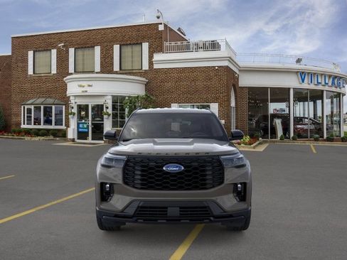 New 2026 Ford Explorer ST-Line AWD/4WD image 6