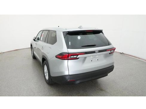 New 2026 Toyota Grand Highlander XLE image 6