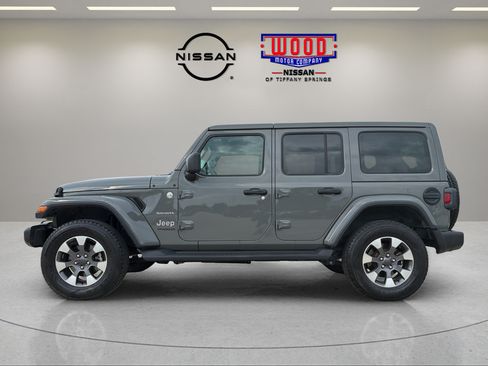 Used 2021 Jeep Wrangler Unlimited Sahara w/ Cold Weather Group AWD/4WD image 5