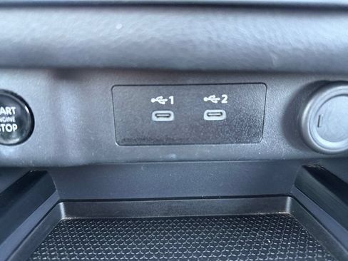 Used 2024 Nissan Rogue SV FWD image 19