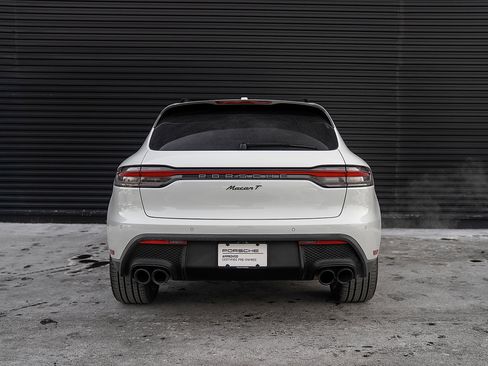 Certified 2026 Porsche Macan Turbo image 31