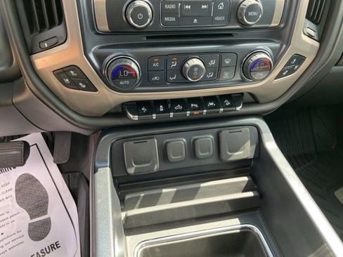 Used 2018 GMC Sierra 1500 Denali w/ LPO, Protection Package AWD/4WD image 19