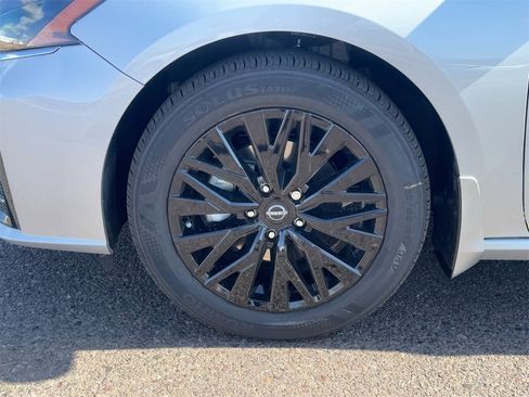 New 2025 Nissan Altima 2.5 SV w/ SV Special Edition Package image 9