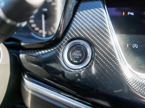 Used 2024 Cadillac XT6 Sport image 32