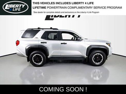Used 2025 Toyota 4Runner SR5 image 8