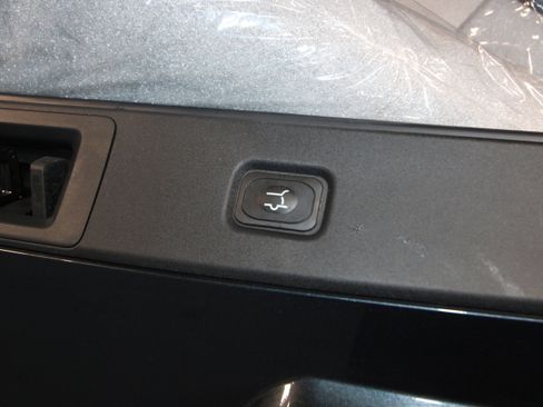 New 2026 Ford Expedition Active image 39