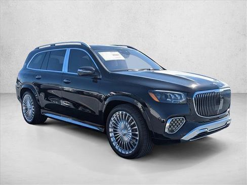 New 2026 Mercedes-Benz Maybach GLS 600 4MATIC image 6