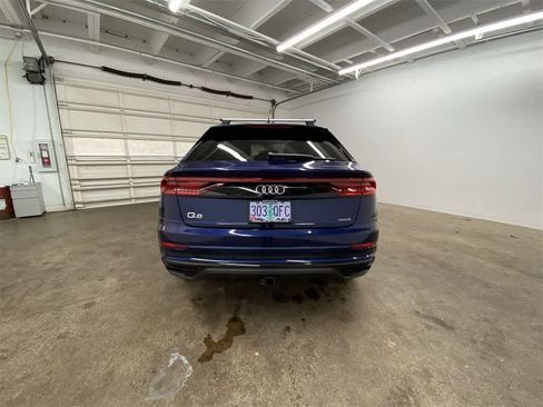 Used 2019 Audi Q8 Premium Plus w/ Premium Plus image 5