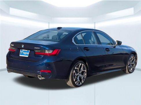 New 2026 BMW 330i Sedan RWD image 5