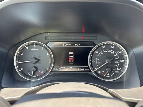 Used 2025 Mitsubishi Outlander ES FWD image 20