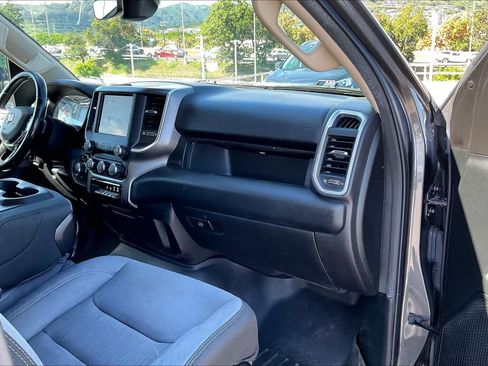 Used 2019 RAM 1500 Big Horn RWD image 23