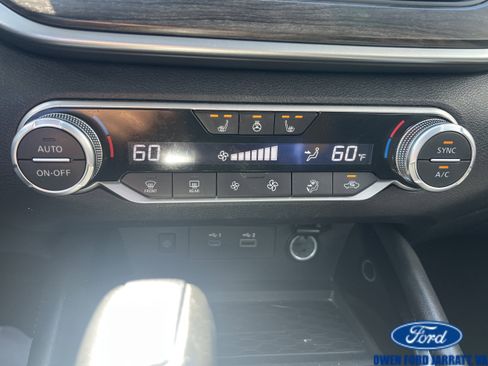 Used 2023 Nissan Altima 2.5 SL FWD image 13
