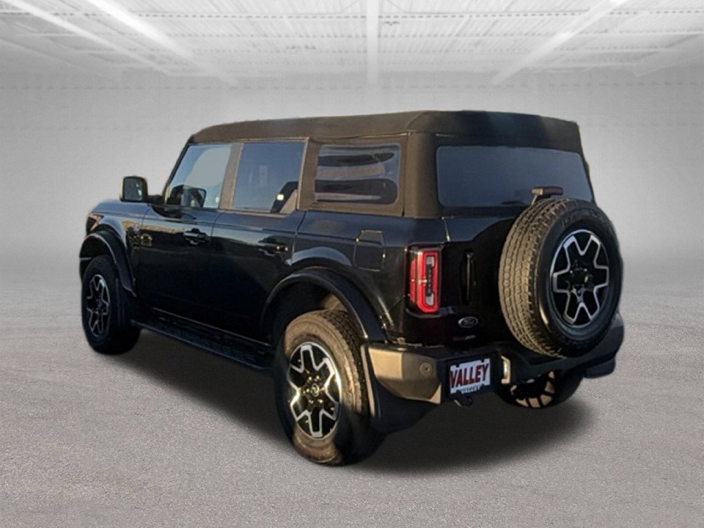 Used 2023 Ford Bronco Outer Banks AWD/4WD image 9