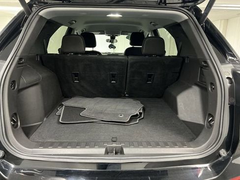 Certified 2022 Chevrolet Equinox LT image 24
