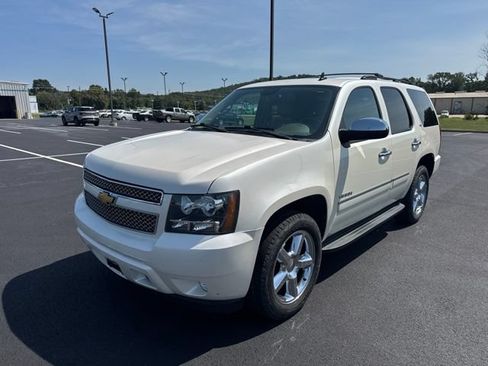 Used 2012 Chevrolet Tahoe LTZ AWD/4WD image 4