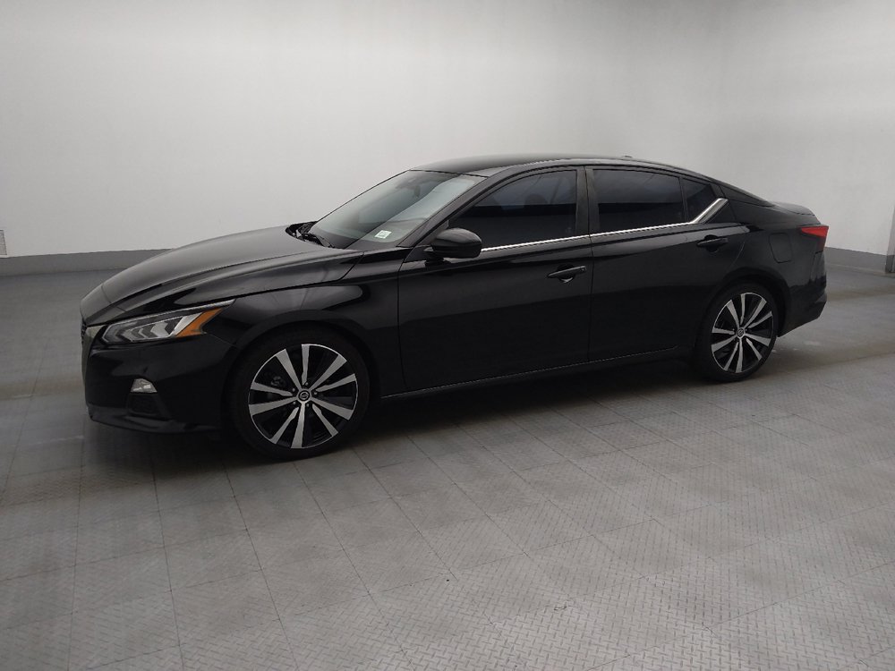 Used 2022 Nissan Altima 2.5 SR FWD image 2