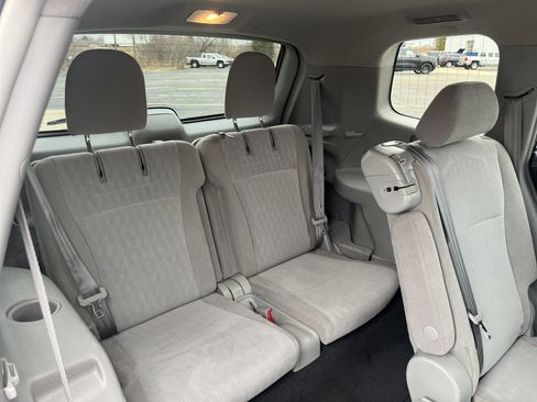 Used 2013 Toyota Highlander 4WD V6 w/ Cold Weather Pkg image 13