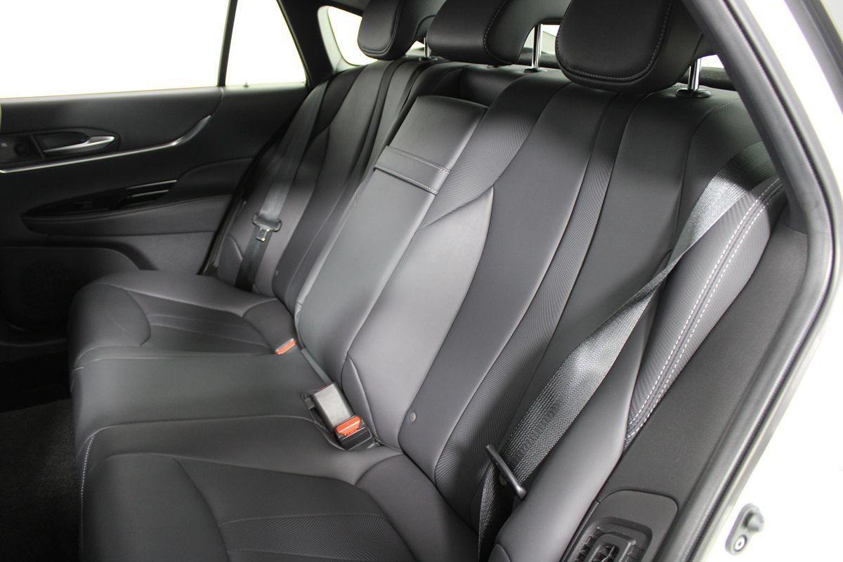 Used 2023 Toyota Mirai w/ Advanced Technology Package RWD image 30