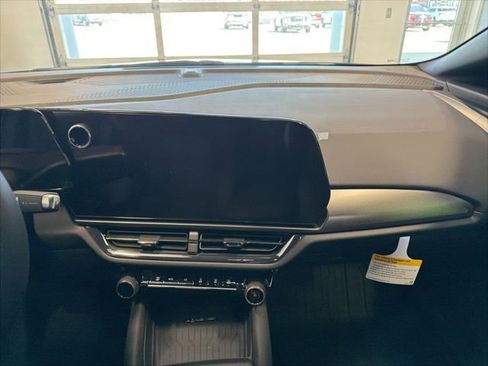 New 2026 Chevrolet Equinox EV RS image 31