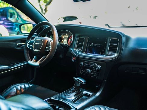 Used 2022 Dodge Charger SRT Hellcat RWD image 32