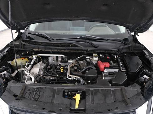 Used 2021 Nissan Rogue SV AWD/4WD image 38