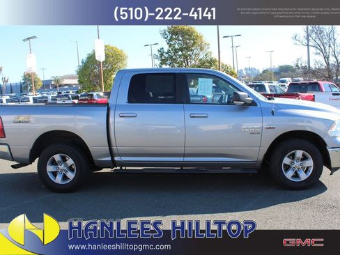 Used 2020 RAM 1500 Classic SLT w/ Luxury Group image 6