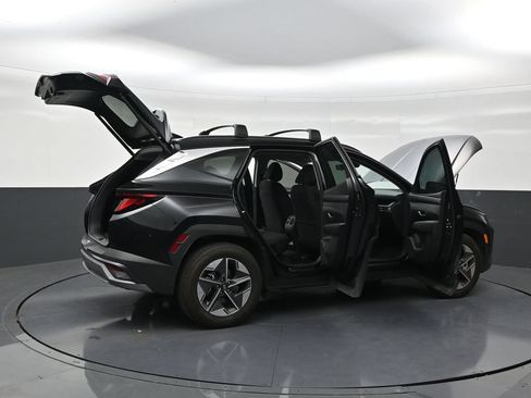Used 2026 Hyundai Tucson SEL FWD image 28