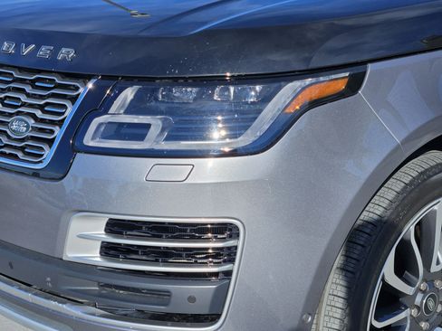 Used 2021 Land Rover Range Rover LWB SV Autobiography image 11