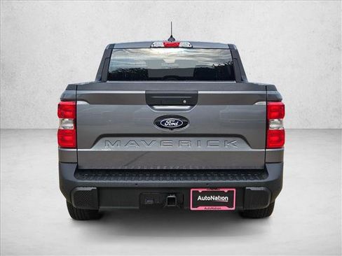 New 2026 Ford Maverick XLT w/ XLT Luxury Package FWD image 8