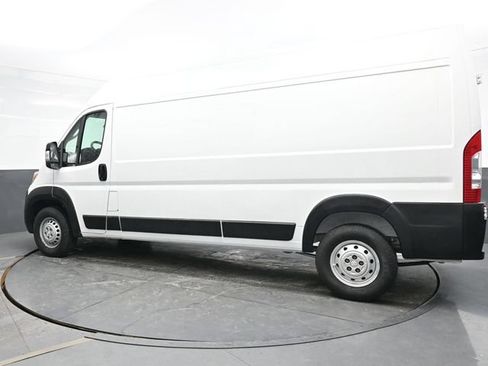 Used 2023 RAM ProMaster 2500 FWD image 4