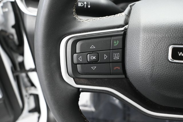 Used 2022 Jeep Wagoneer Series I w/ Convenience Group I AWD/4WD image 22