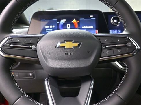 New 2026 Chevrolet Equinox EV LT image 20