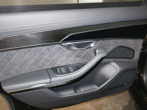 Used 2023 Audi S8 w/ S8 Executive Package image 26