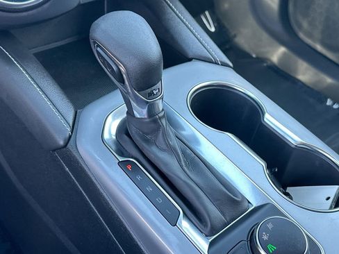 Used 2023 Chevrolet Blazer LT image 17