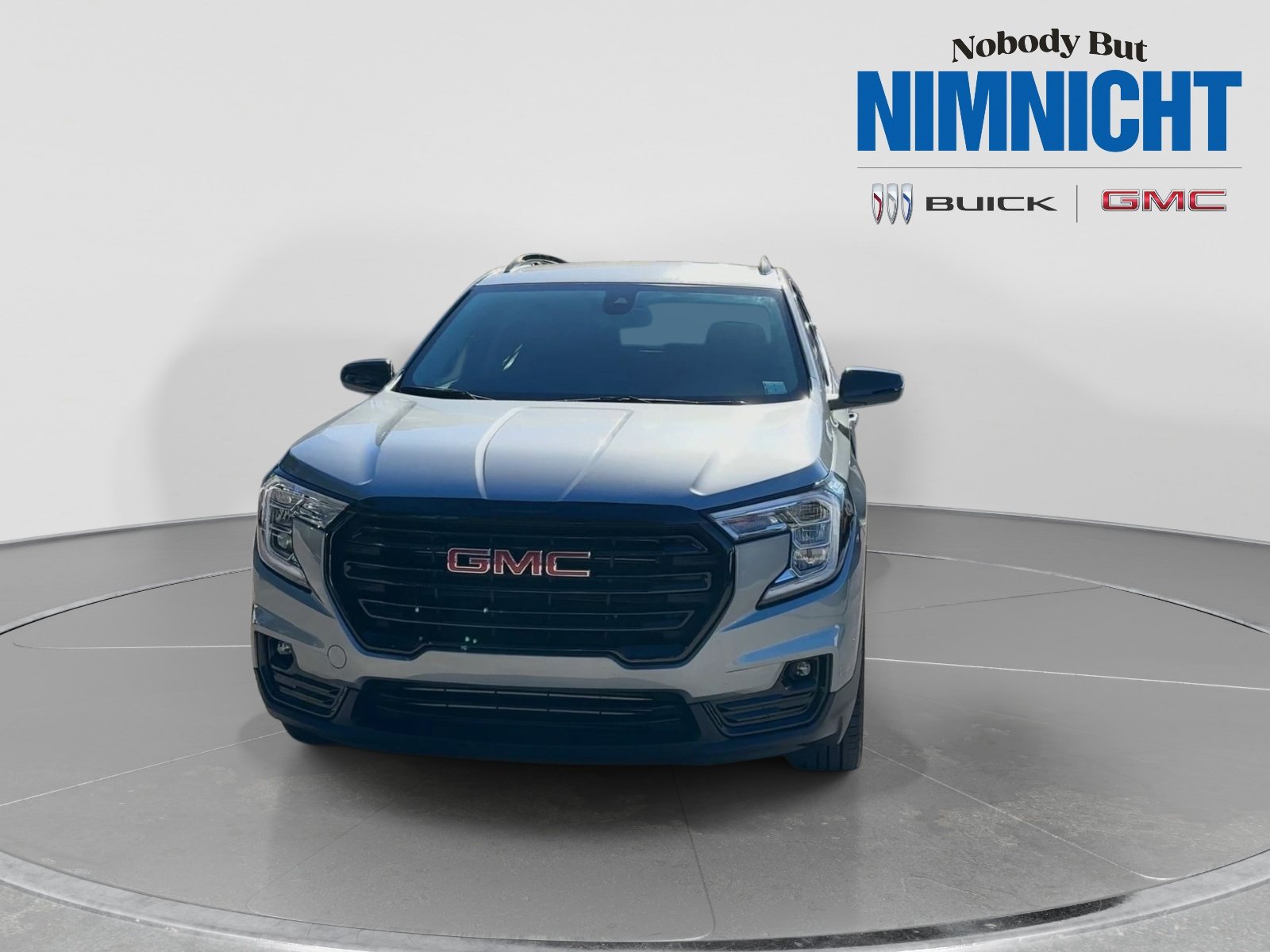 Used 2023 GMC Terrain SLT w/ Elevation Edition FWD image 3