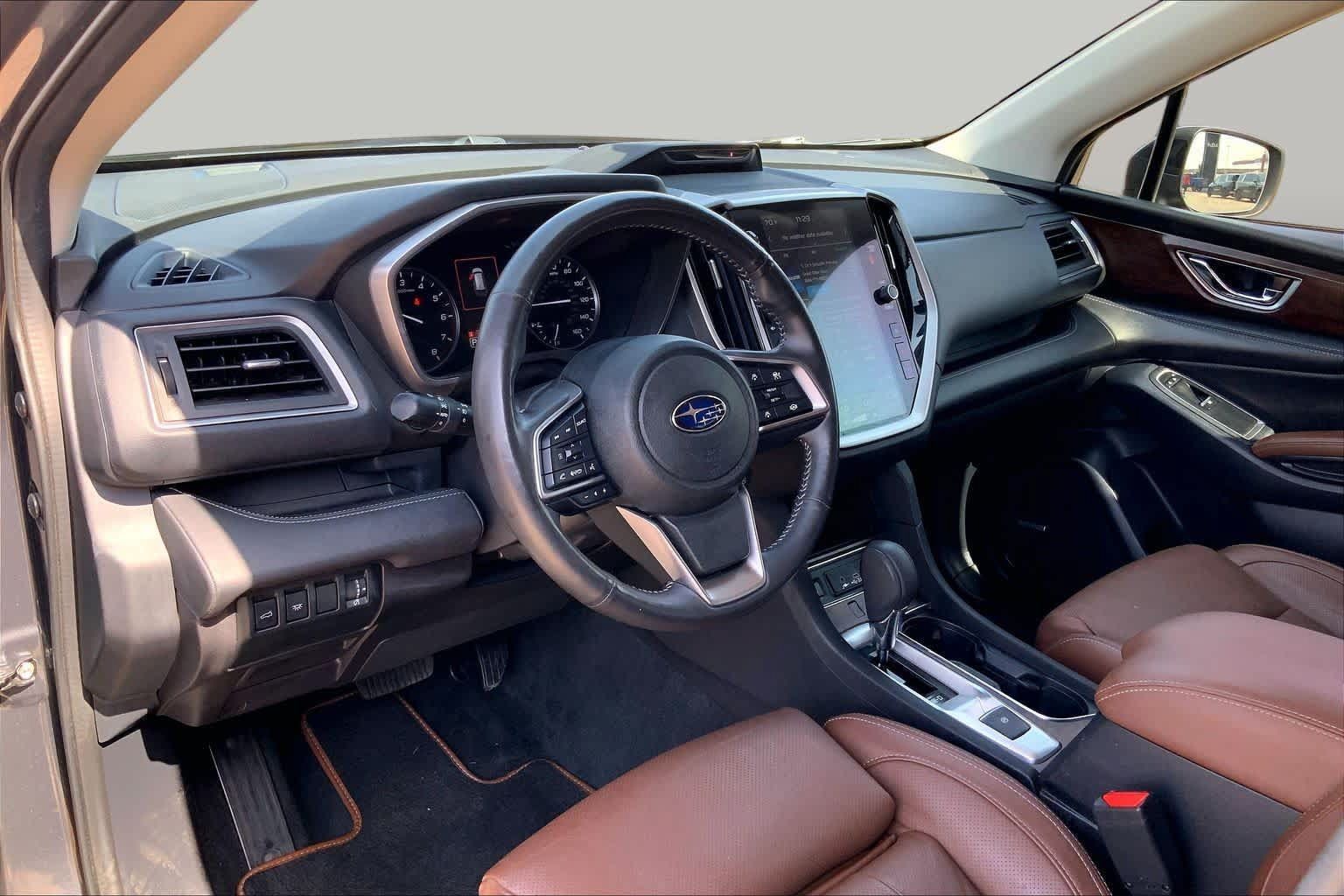 Used 2023 Subaru Ascent Touring AWD/4WD image 15