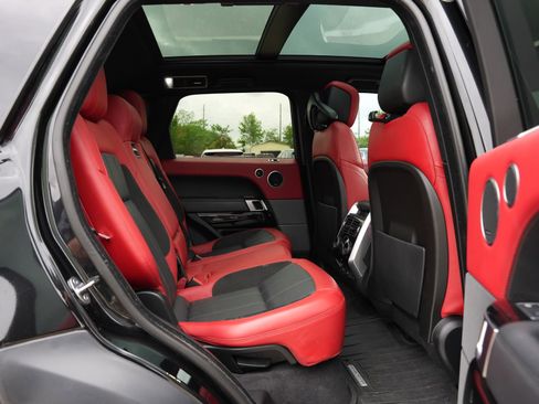 Used 2020 Land Rover Range Rover Sport HST image 23