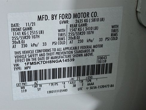 Used 2022 Ford Explorer XLT w/ Equipment Group 202A image 12