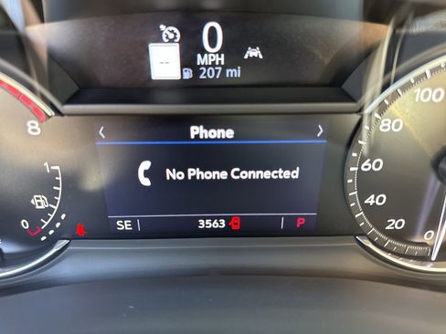 Used 2024 Cadillac XT6 Premium Luxury image 28