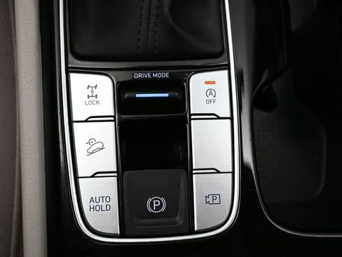 Used 2025 Hyundai Tucson SEL AWD/4WD image 43