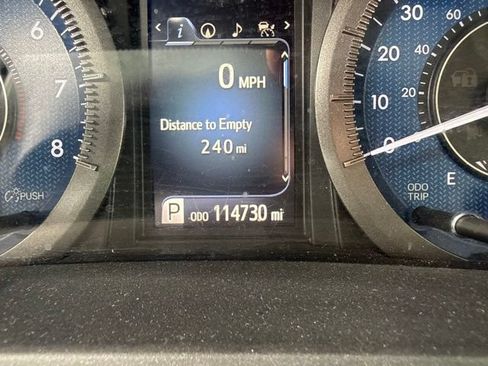 Used 2018 Toyota Sienna XLE Premium FWD image 14